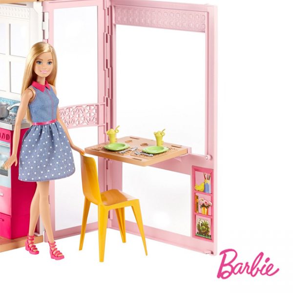 Barbie e a Sua Casa Autobrinca Online
