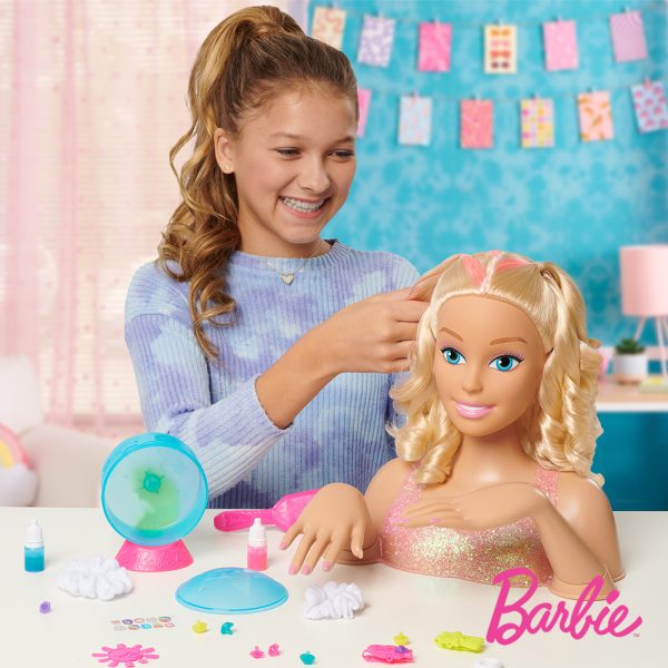 Barbie Busto Deluxe Autobrinca Online