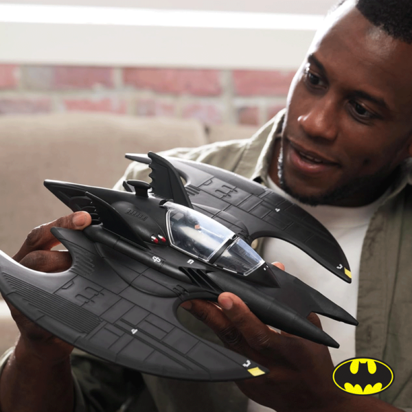 Batman – Veículo Batwing c/ Figura Autobrinca Online