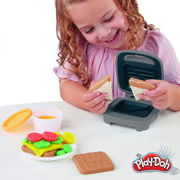 Play-Doh – Tostadeira Autobrinca Online