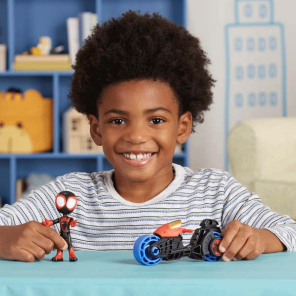 Spidey and his Amazing Friends – Miles Morales e Moto Autobrinca Online