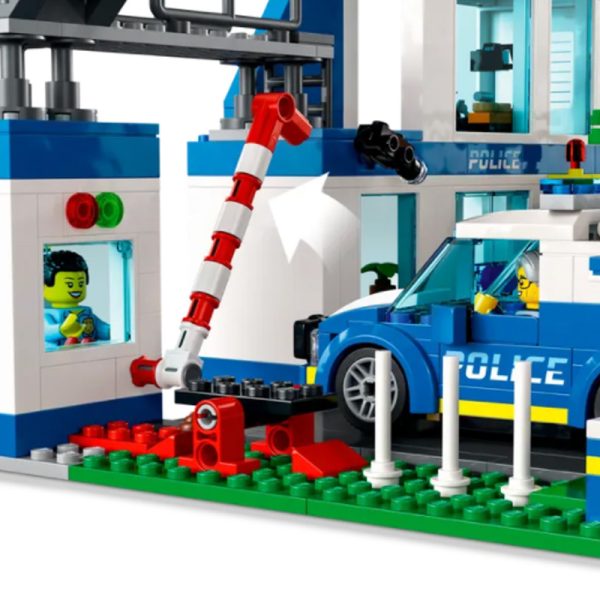LEGO City – Esquadra da Polícia 60316 Autobrinca Online