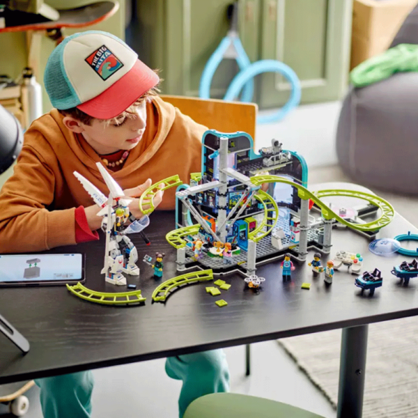 LEGO City Parque de Diversões do Mundo dos Robots 60421 Autobrinca Online