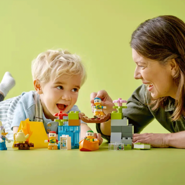 LEGO Duplo Disney Aventuras de Campismo 10997 Autobrinca Online