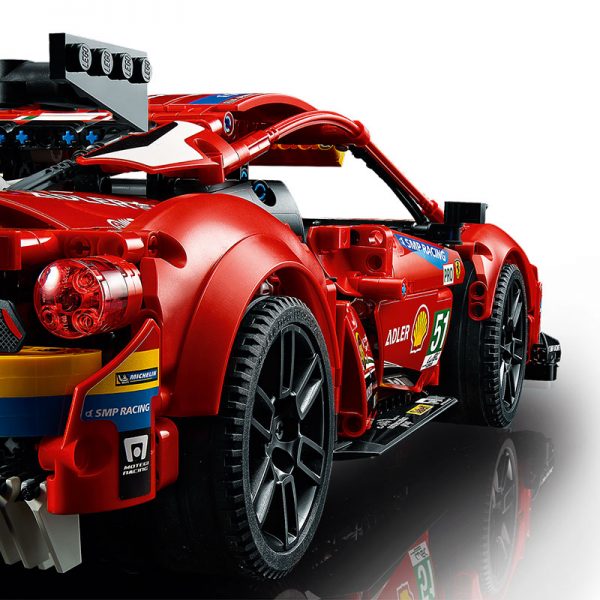LEGO Technic – Ferrari 488 GTE 42125