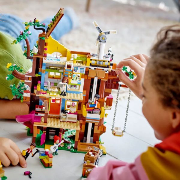 LEGO Friends – Casa da Árvore da Amizade 41703 Autobrinca Online