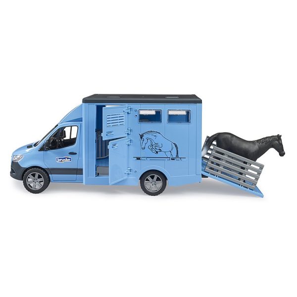 Mercedes Sprinter p/ Transporte de Animais c/ Cavalo Autobrinca Online