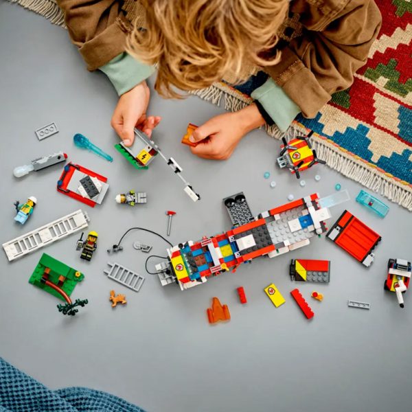 LEGO City – Camião de Controlo de Incêndios 60374 Autobrinca Online