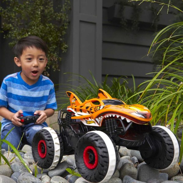 Hot Wheels Monster Truks Tiger Shark RC Autobrinca Online