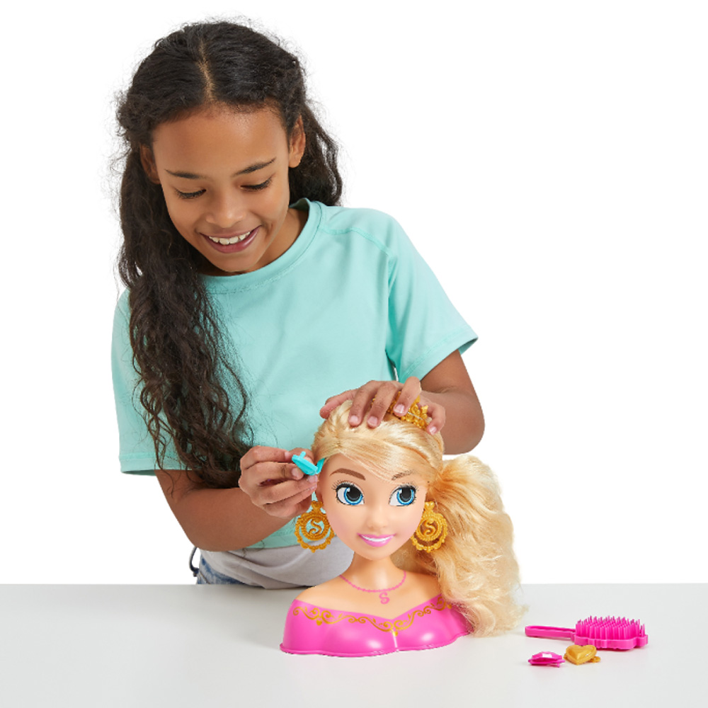 Boneca busto com acessórios sparkle girlz, cabeça para pente e