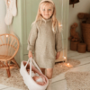 Boneca Elegance Arias Andie Rosa c/ Alcofa 40cm Autobrinca Online