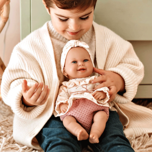 Boneca Elegance Arias Babyto Bege c/ Almofada 33cm Autobrinca Online