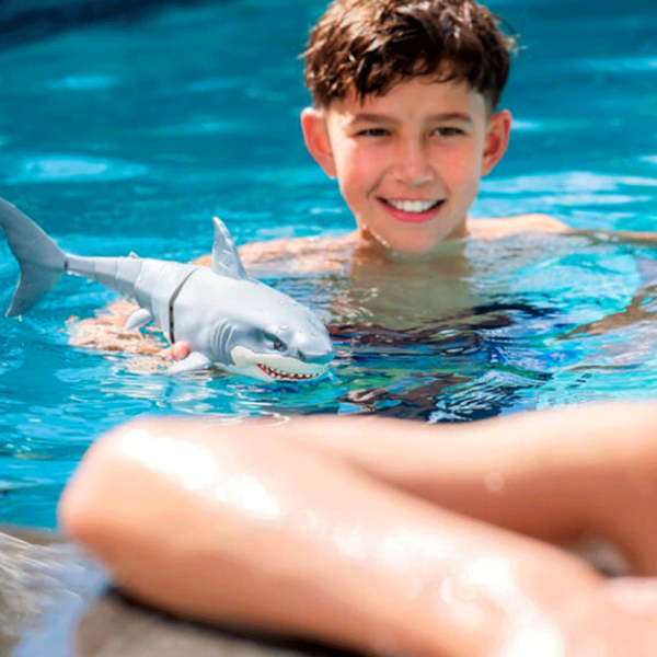 Robo Alive Shark Attack Tubarão Branco Autobrinca Online