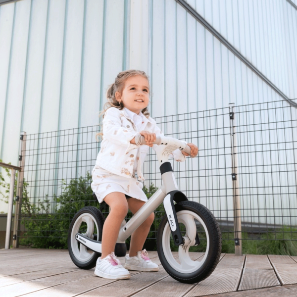 Bicicleta de Equilíbrio Kikkaboo Blace Bege Autobrinca Online