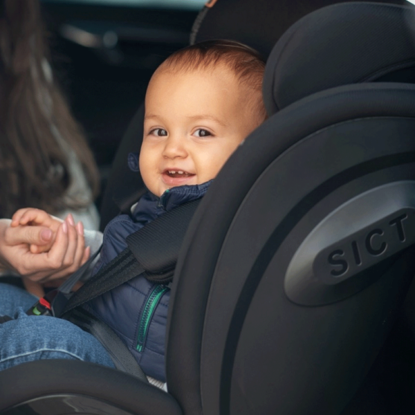 Cadeira Auto Kikkaboo i-Twist Black Autobrinca Online