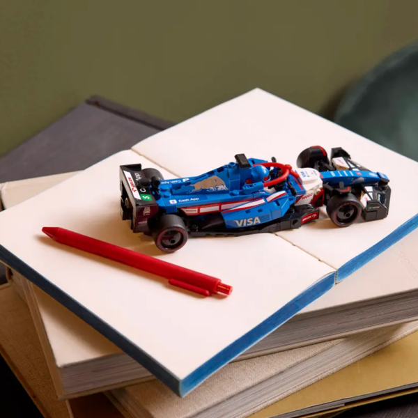 LEGO Speed Champions – Carro de Corrida Visa Cash App RB VCARB 01 F1 77246 Autobrinca Online