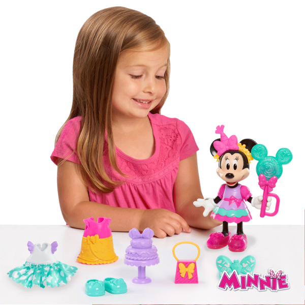 Minnie – Boneca Manequim Autobrinca Online