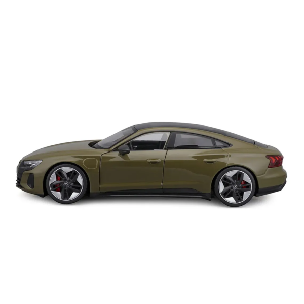 Audi RS e-tron GT (2022) Verde Tático 1:18 Bburago Autobrinca Online