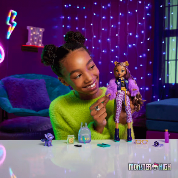Monster High Clawdeen Wolf c/ Cão Crescent Autobrinca Online