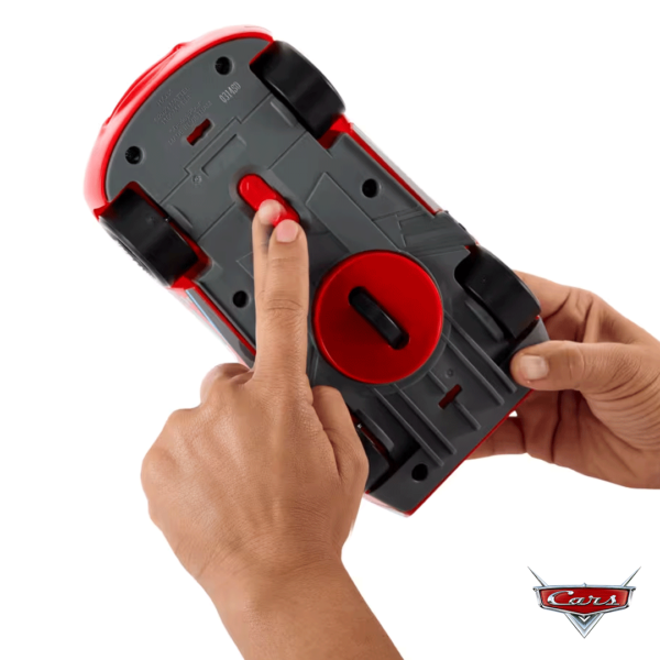 Cars GRC Derrapa e Corre Relâmpago McQueen Autobrinca Online