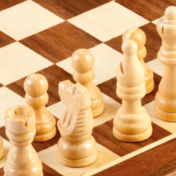Jogo Cayro – Tabuleiro de Xadrez Magnético Autobrinca Online