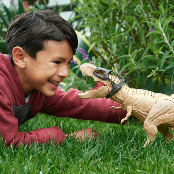 Jurassic World Dino Trackers Tyranossaurus Rex Autobrinca Online
